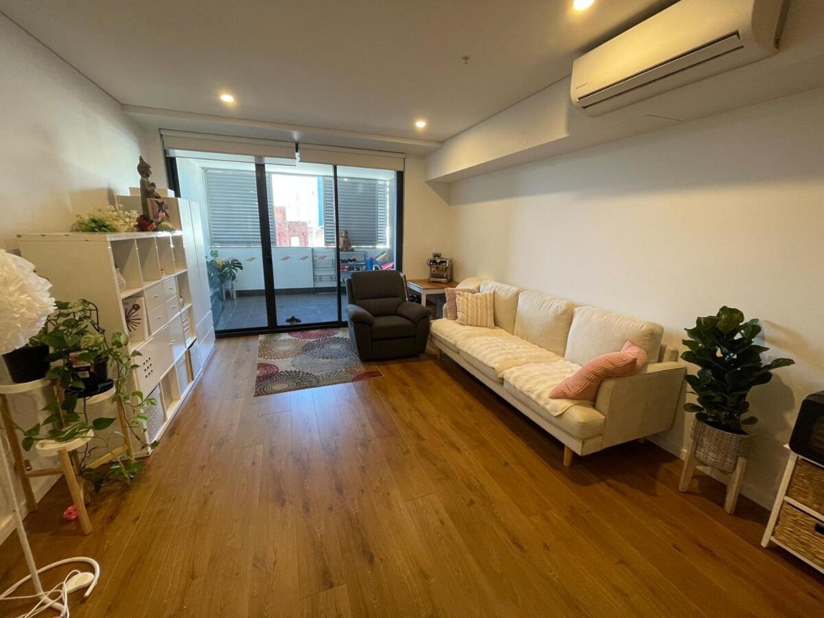 Shared Modern Near Airport Sydney
